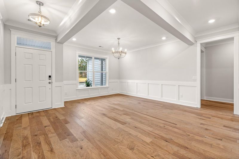 168 Huguenot Trl, Huger, SC 29450