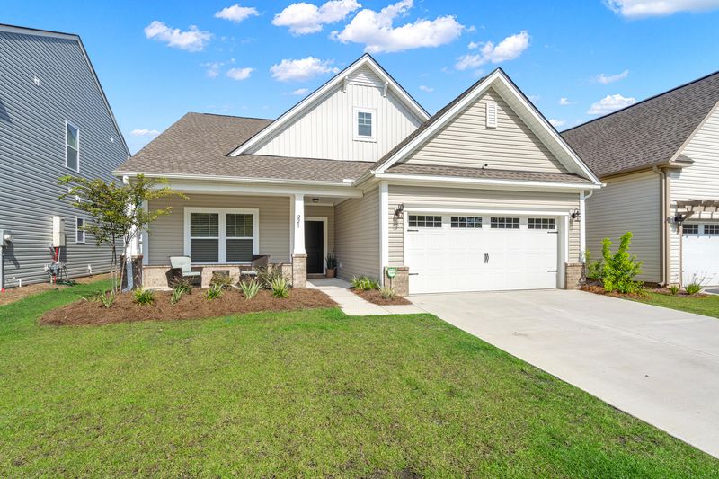 221 Godwit Dr, Summerville, SC 29486