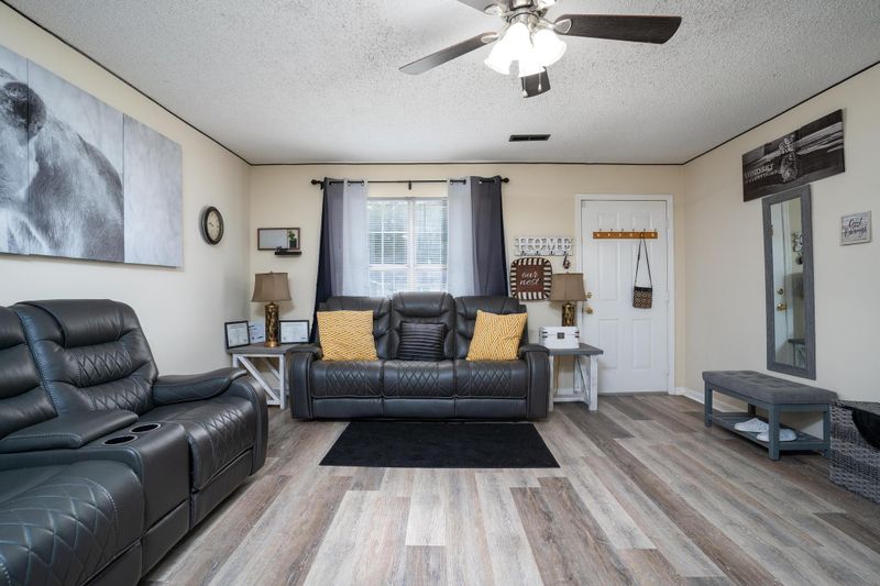 114 Mountain Pine Rd, Moncks Corner, SC 29461