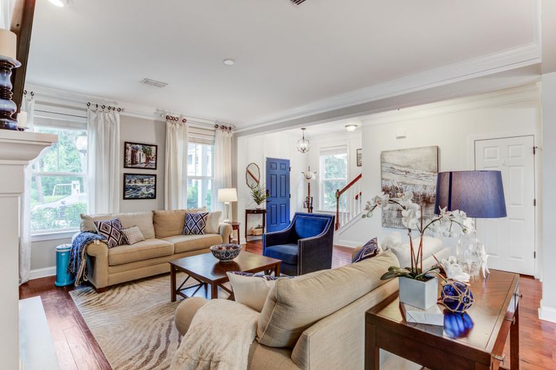 3134 Moonlight Dr, Charleston, SC 29414