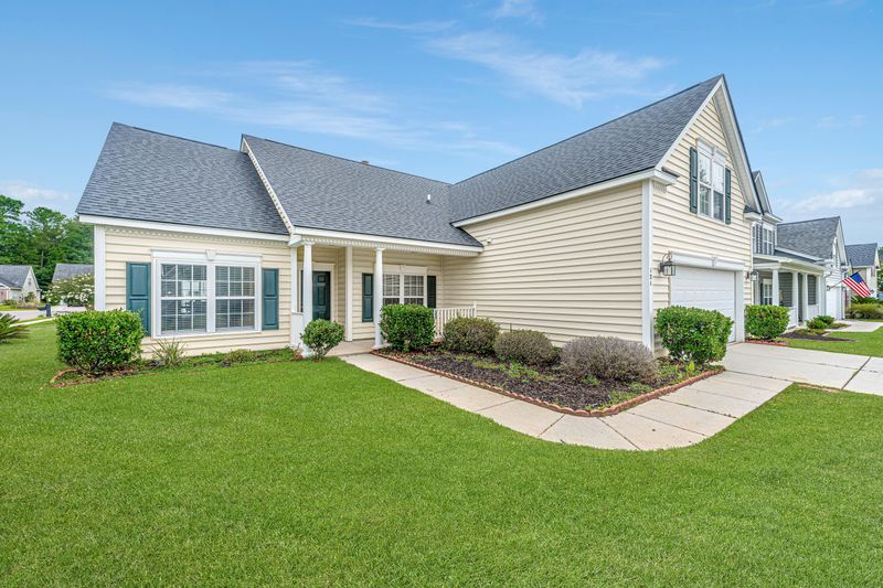 121 Gathering Island Rd, Summerville, SC 29485