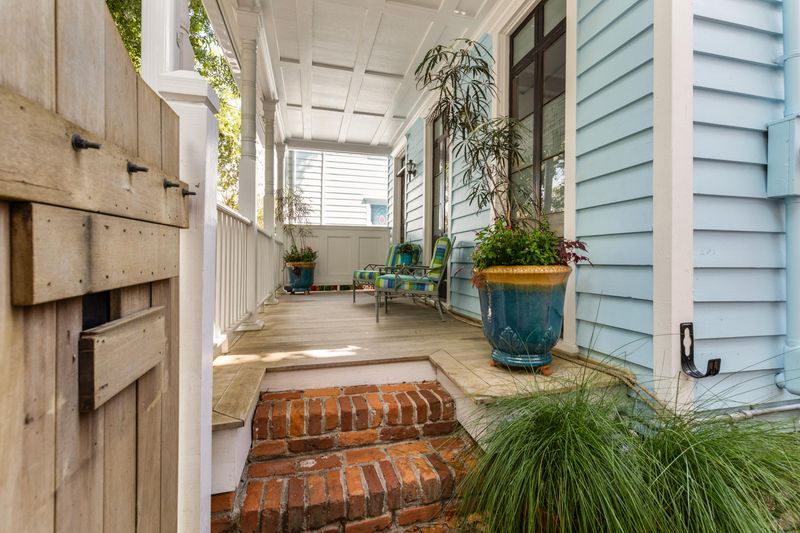 42 Pitt St, Charleston, SC 29401