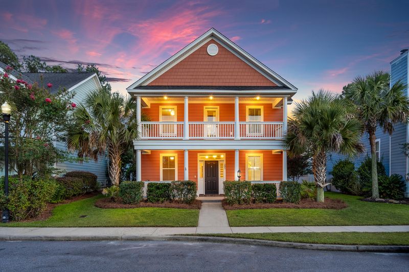 205 Forsythia Ave, Summerville, SC 29483