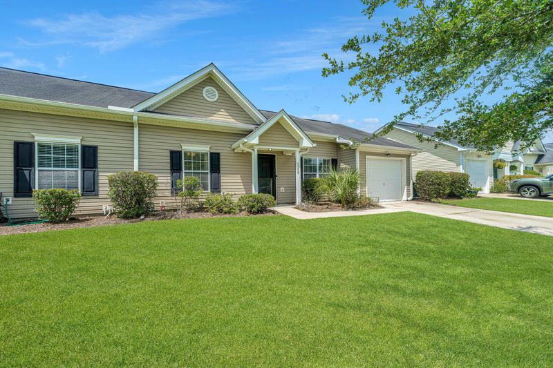 7334 Stoney Moss Way, Hanahan, SC 29410