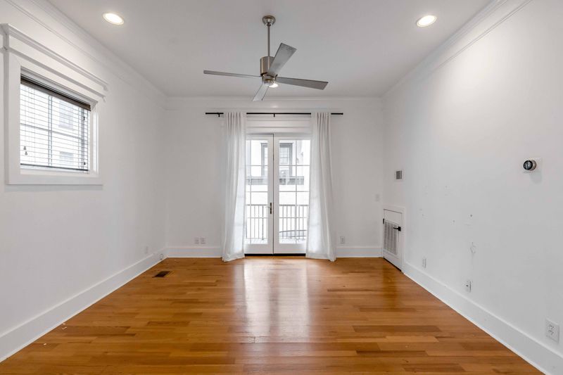 19 Corinne St, Charleston, SC 29403