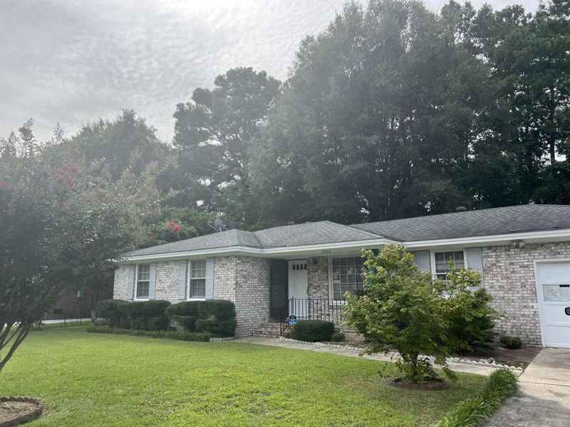 8556 Delhi Rd, North Charleston, SC 29406