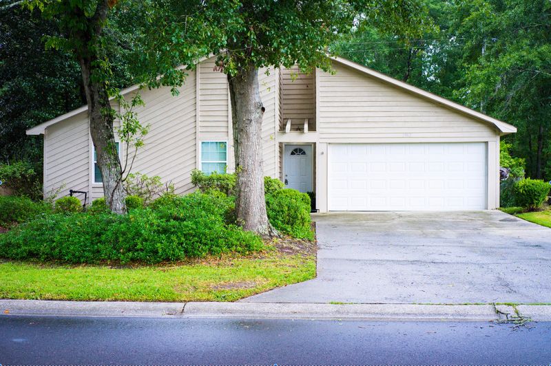 2912 Nantuckett Ave, North Charleston, SC 29420