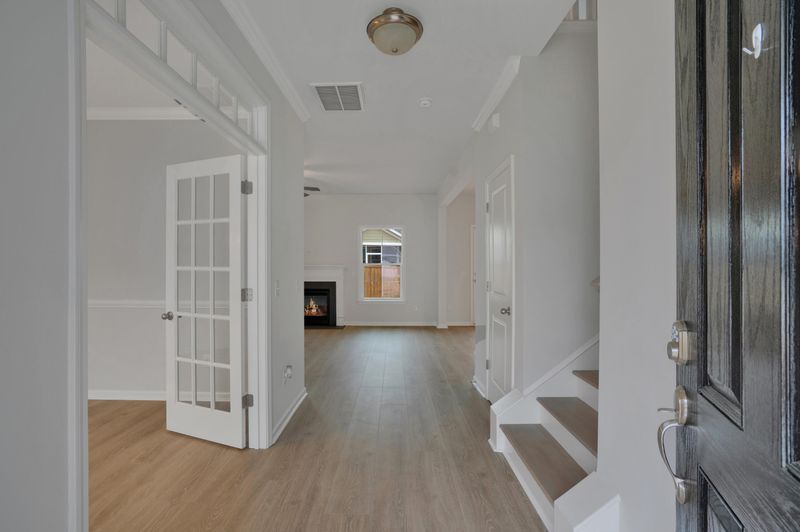 306 Abercom Place Dr, Moncks Corner, SC 29461