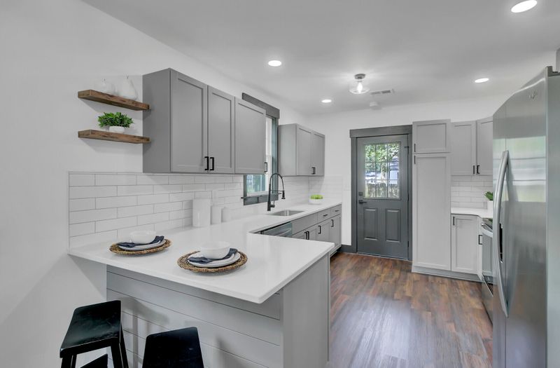 2669 Ferrara Dr, North Charleston, SC 29405