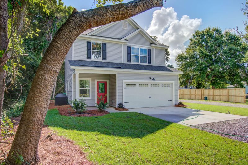 1654 Elias Ln, Charleston, SC 29412