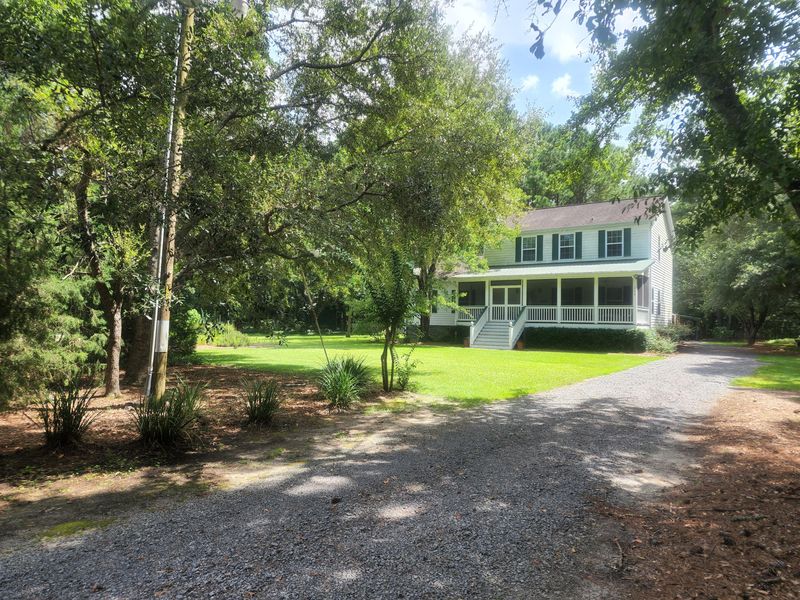 224 Sting Way, Huger, SC 29450