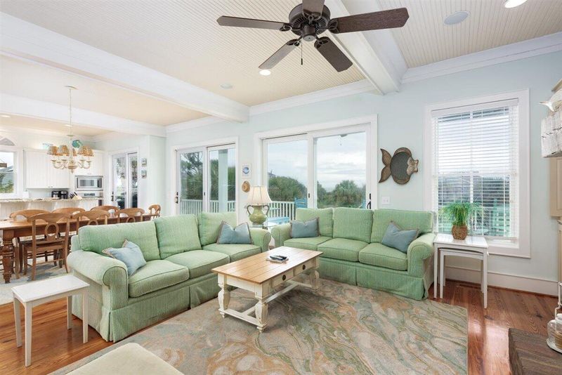 3002 Palmetto Blvd #4, Edisto Beach, SC 29438