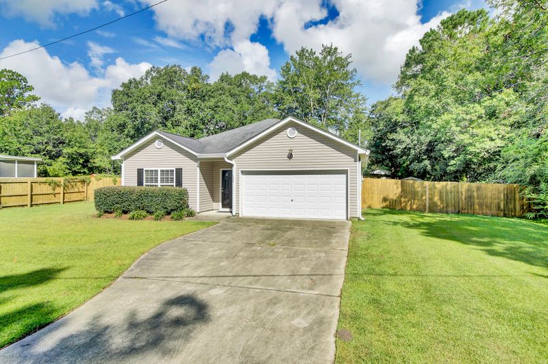 3228 Heaton Dr, Ladson, SC 29456