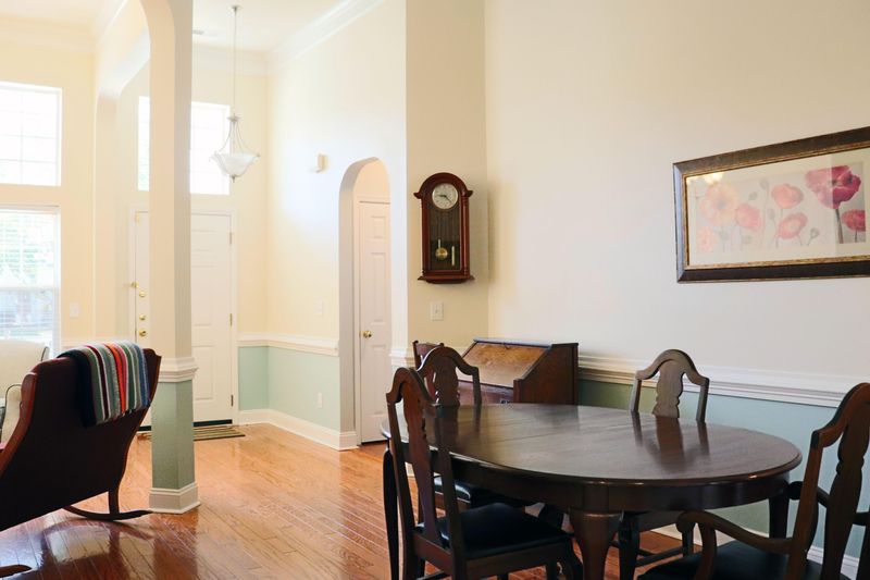 120 Carolinian Dr, Summerville, SC 29485