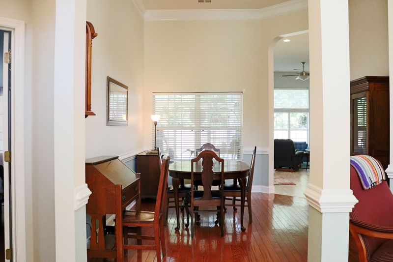 120 Carolinian Dr, Summerville, SC 29485