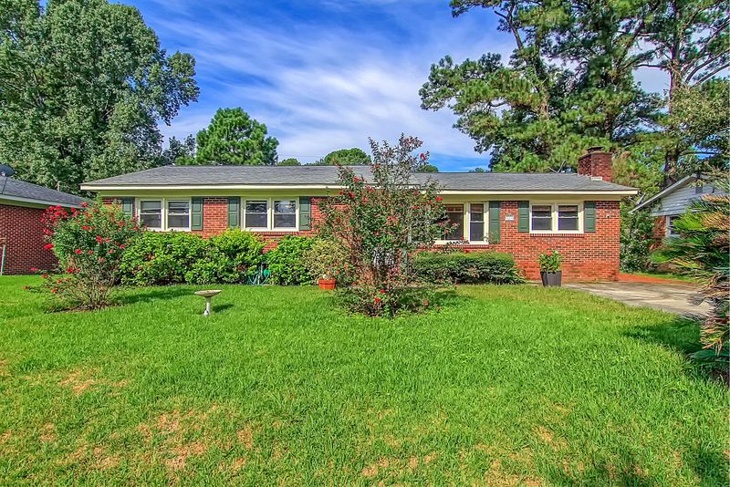 529 Hansford Dr, Goose Creek, SC 29445