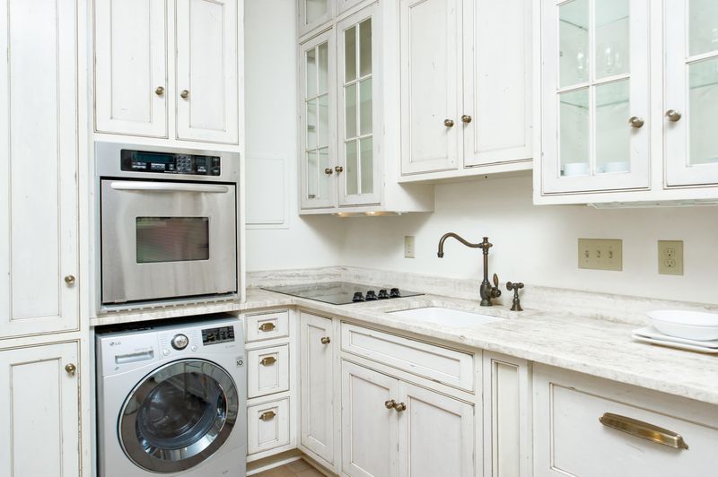 154 King St #C, Charleston, SC 29401