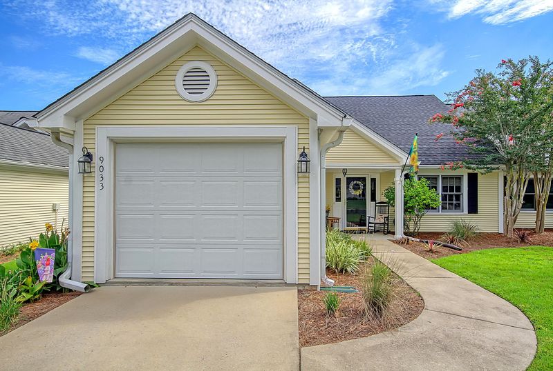 9033 Delancey Cir, North Charleston, SC 29406