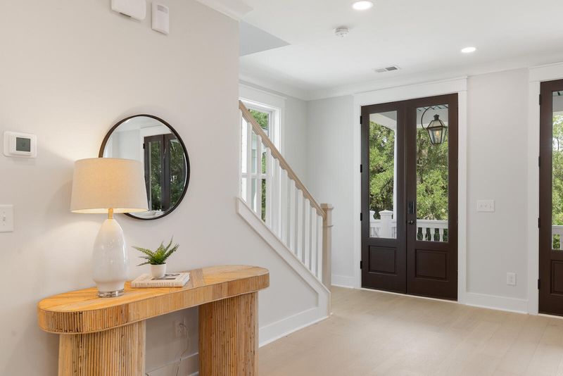 1005 Avenue Of Oaks, Charleston, SC 29407