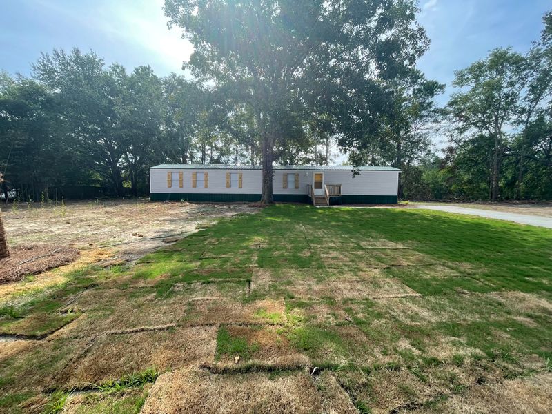 205 W Poplar Branch Dr, Moncks Corner, SC 29461