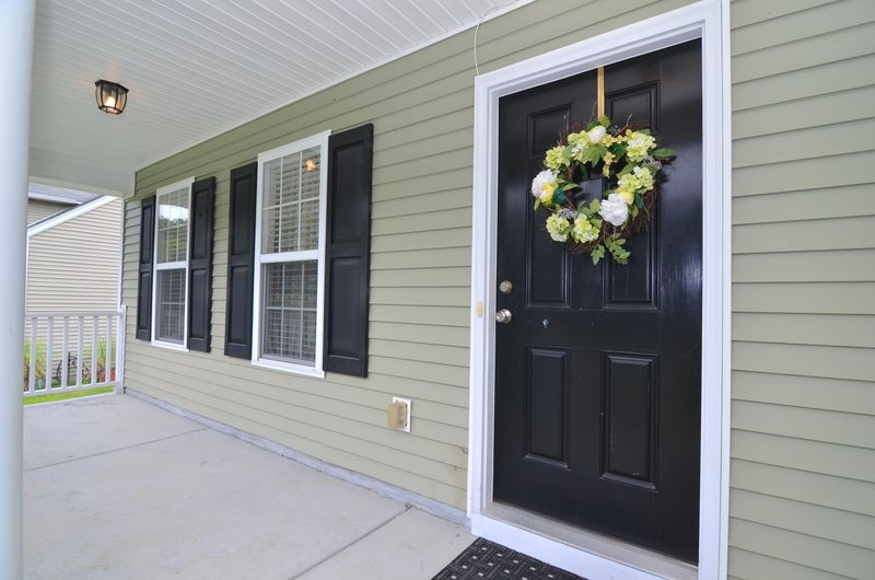 430 Green Park Ln, Goose Creek, SC 29445