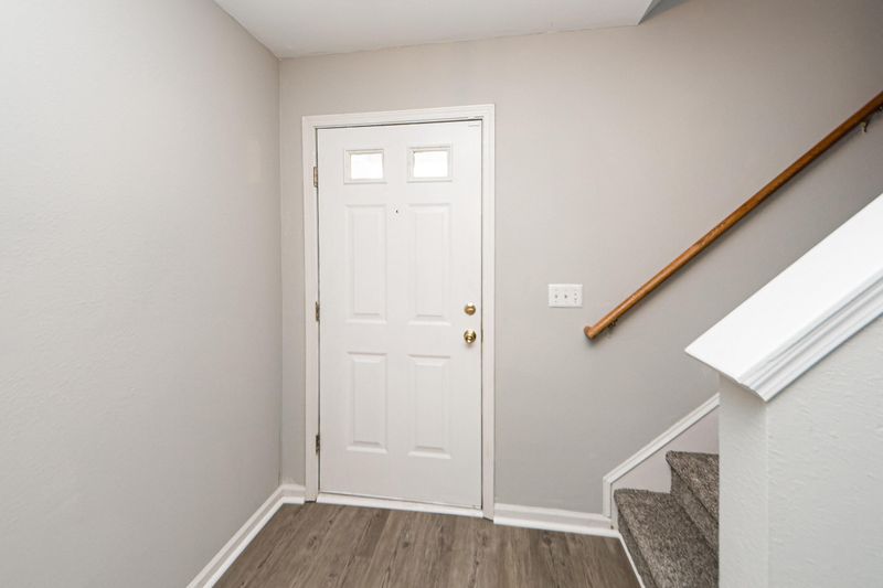 1205 Vistiana Dr, North Charleston, SC 29420