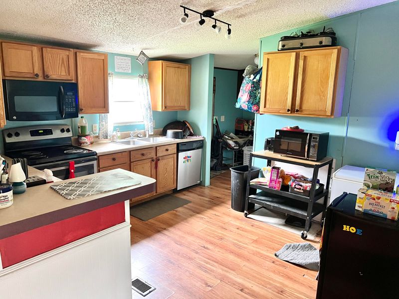 150 Wagon Trail Rd, Ridgeville, SC 29472