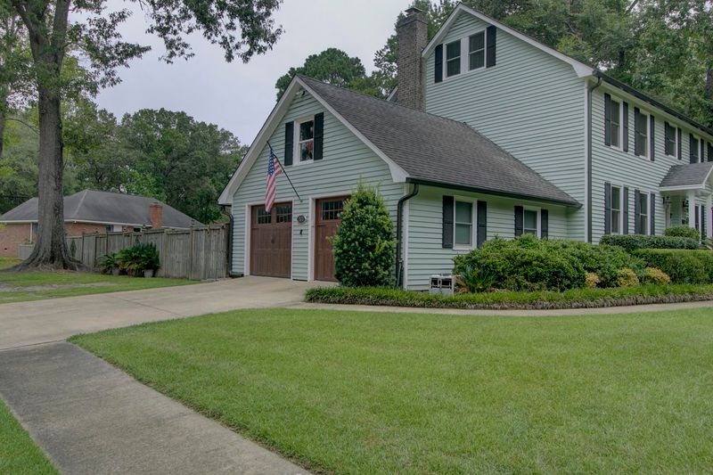 201 Downing Dr, Summerville, SC 29485