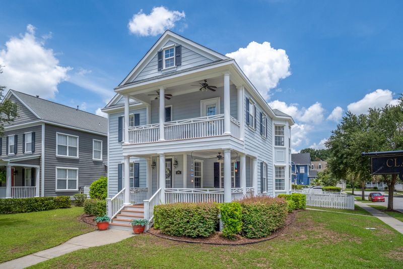 1401 Clancy Rd, Mount Pleasant, SC 29466