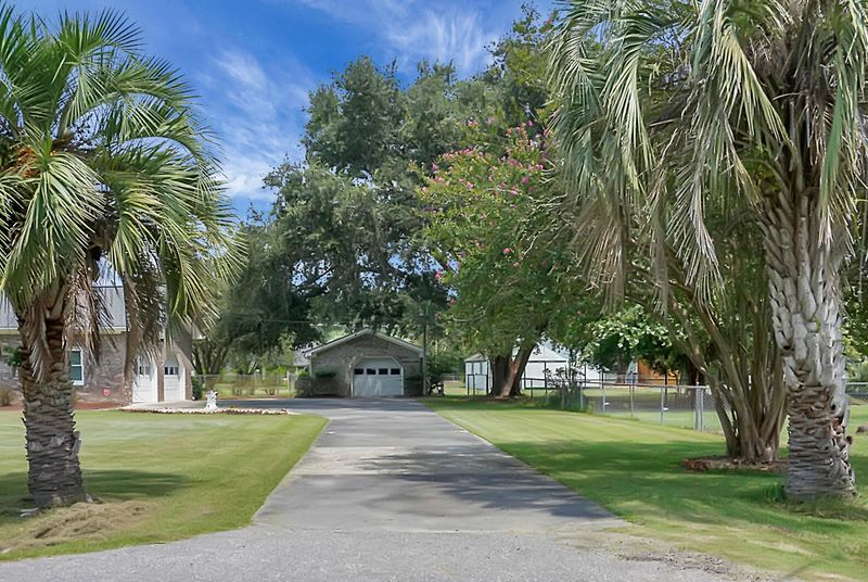 414 Elrod Dr, Goose Creek, SC 29445