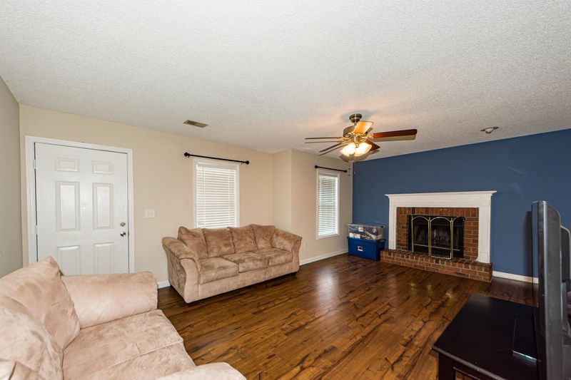 1808 Sundancer Ln, Goose Creek, SC 29445