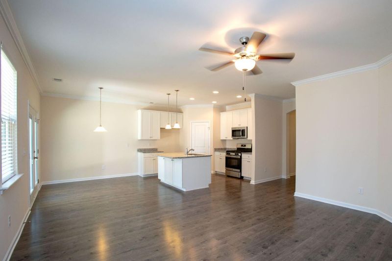 139 Cinnamon Rd, Summerville, SC 29483