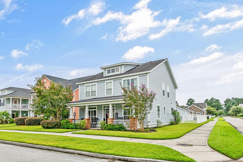 219 Amaryllis Ave, Summerville, SC 29483