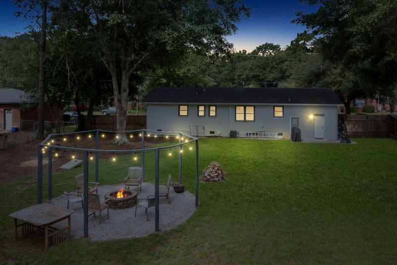 1356 Freer St, Charleston, SC 29412