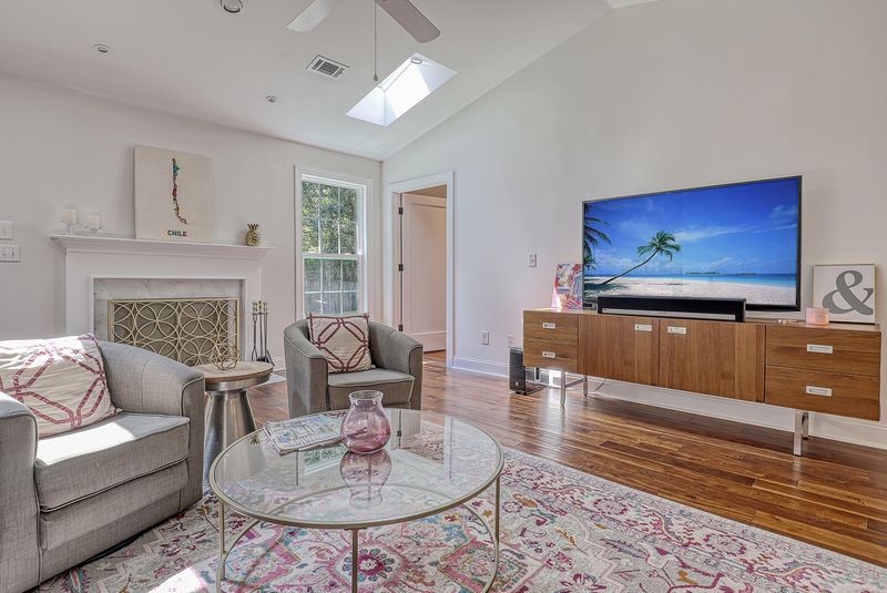 3560 Hunters Oak Ln, Johns Island, SC 29455