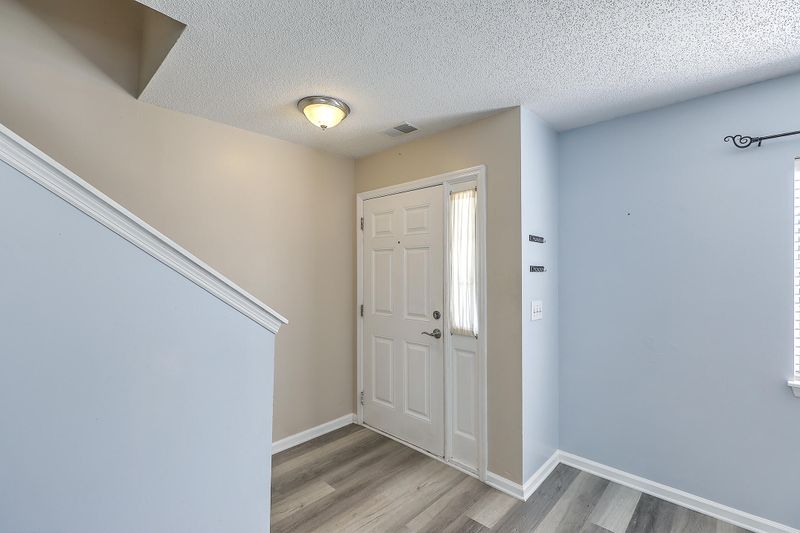 218 Ponderosa Dr, Ladson, SC 29456