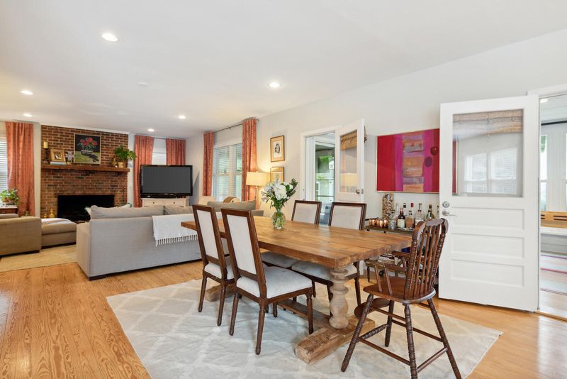 2154 Wappoo Dr, Charleston, SC 29412