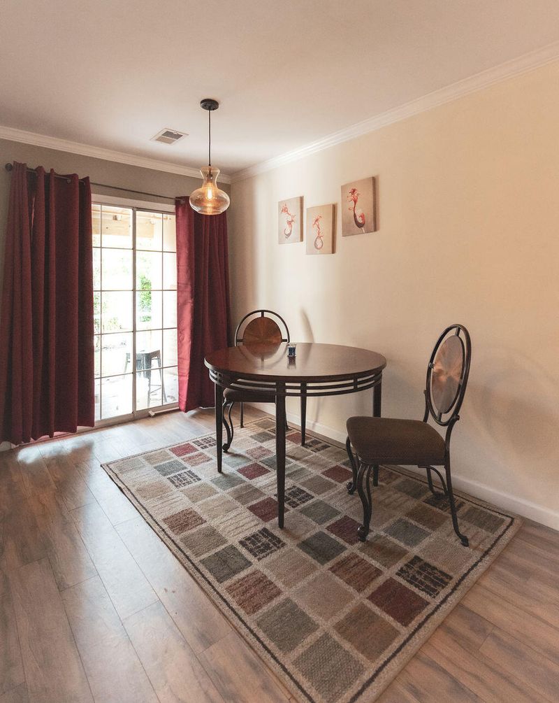 8098 Shadow Oak Dr, North Charleston, SC 29406
