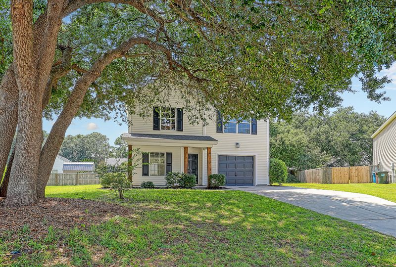 1023 Golden Aspen Dr, Moncks Corner, SC 29461