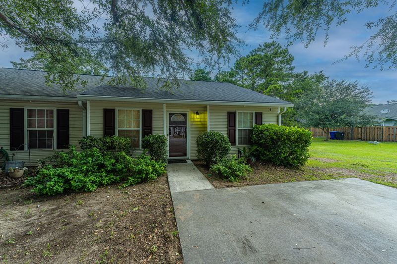 1296 Apex Ln, Charleston, SC 29412