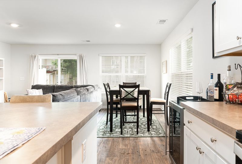 4687 Palm View Cir, North Charleston, SC 29418