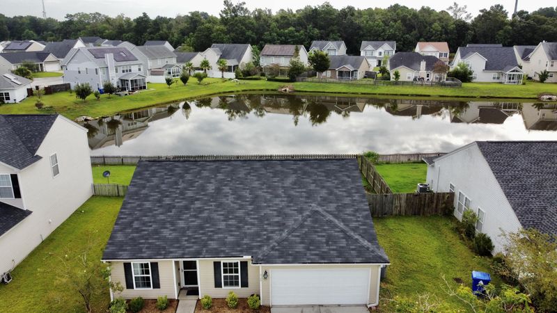8188 Halbert Dr, North Charleston, SC 29406