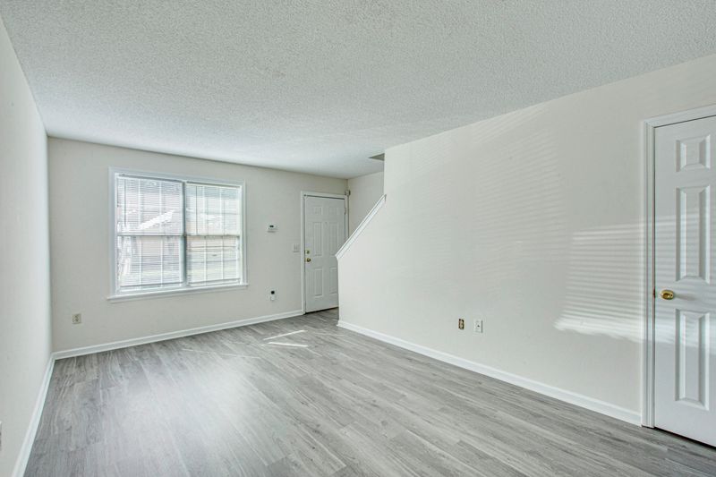 107 Hickory Ln #B, Ladson, SC 29456