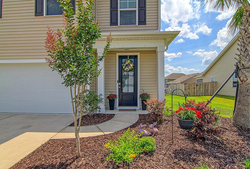 121 Greenwich Dr, Summerville, SC 29486