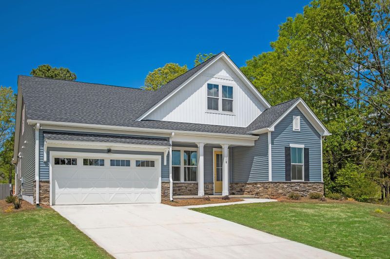 213 Quimby Hill Dr, Huger, SC 29450