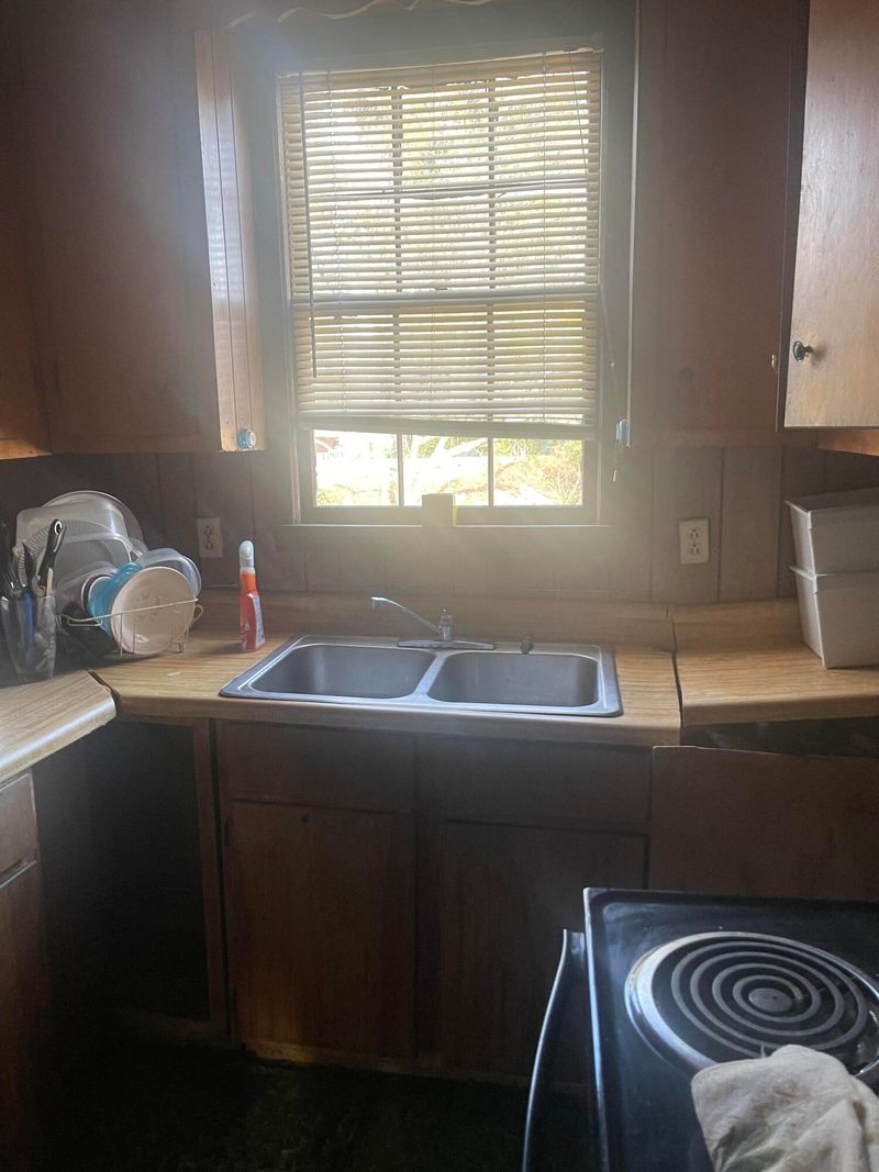 16 Nassau St, Charleston, SC 29403