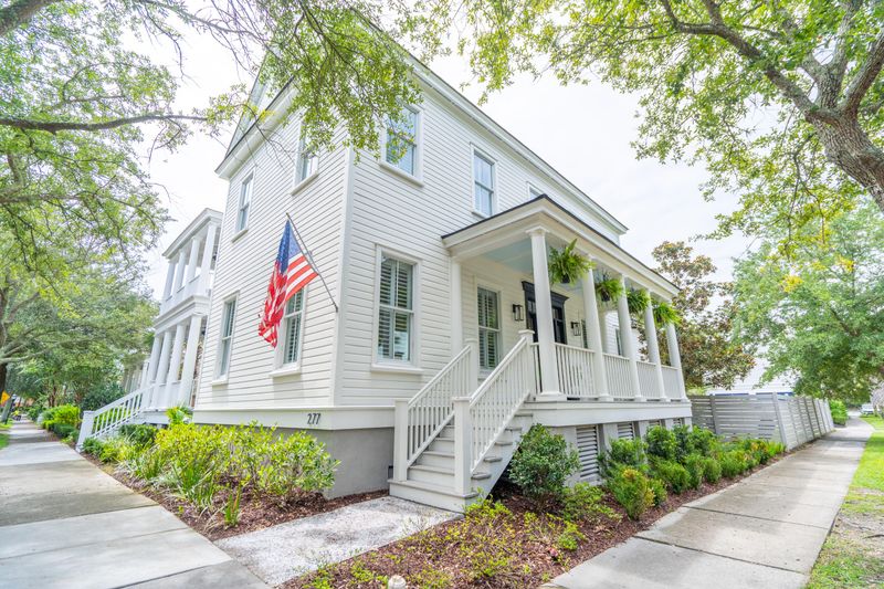 277 N Shelmore Blvd, Mount Pleasant, SC 29464