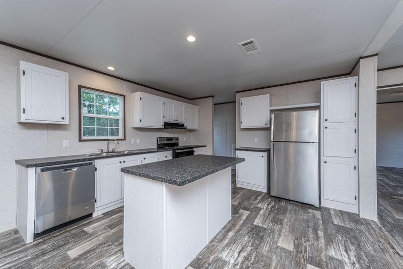 174 Martin Luther King Jr Blvd, Saint Stephen, SC 29479