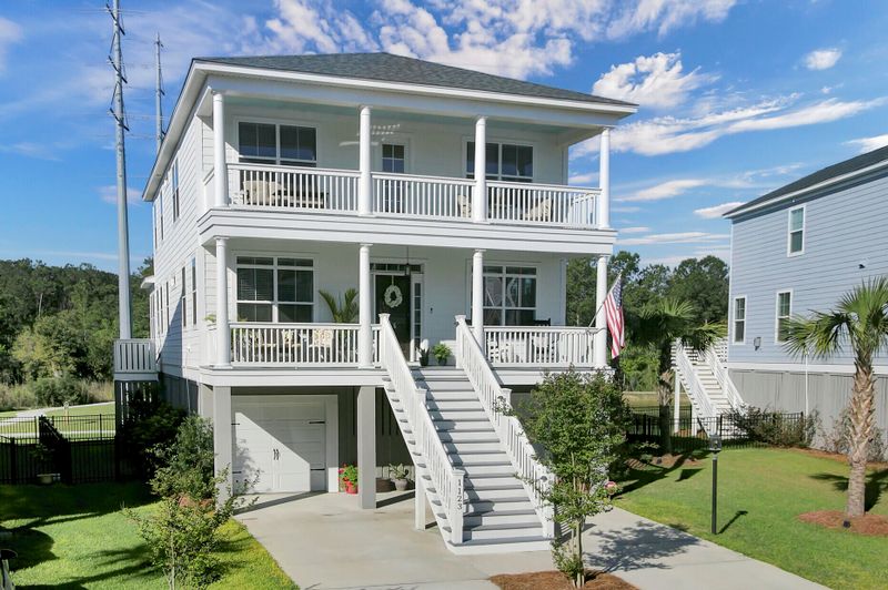 1123 Oak Bluff Ave, Charleston, SC 29492