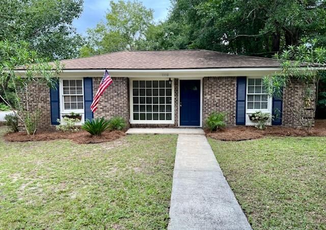 1110 N Shadow Dr, Mount Pleasant, SC 29464